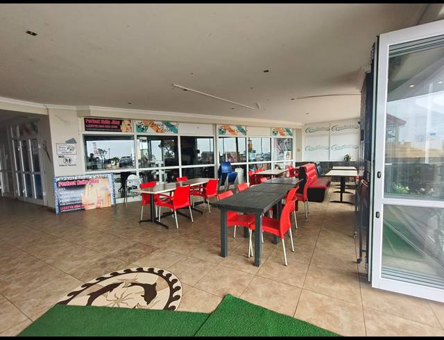 188M² RETAIL FOR SALE IN JEFFREYS BAY CENTRAL